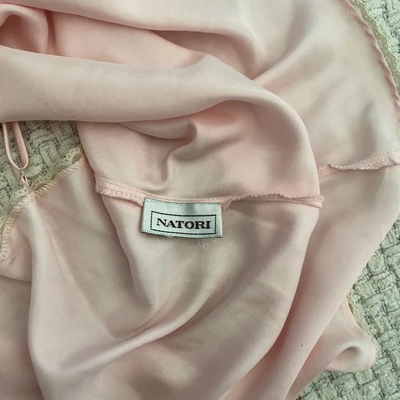 𝅺vintage Light Pink Satin Tank - Picture 4 of 5